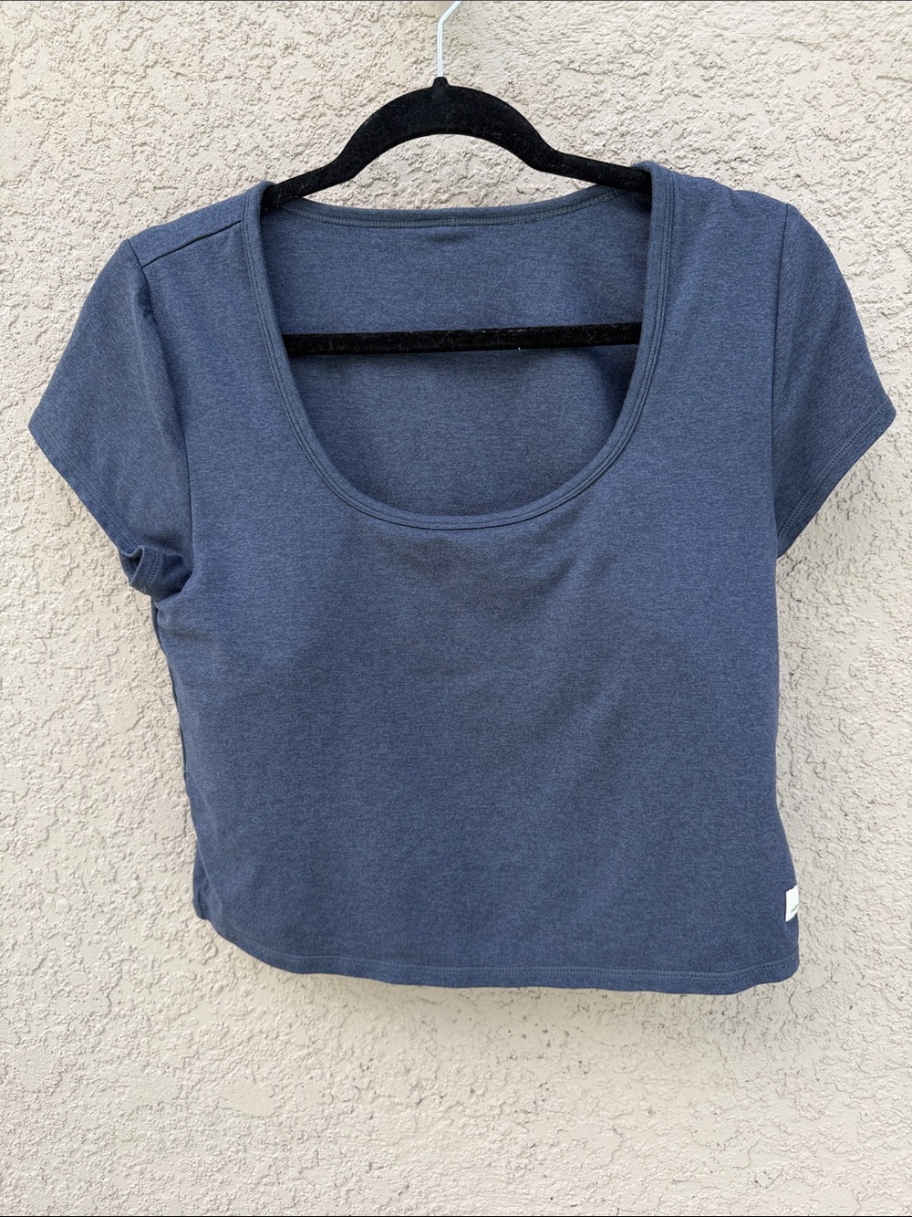 Vuori Charcoal Cropped Crew Tee